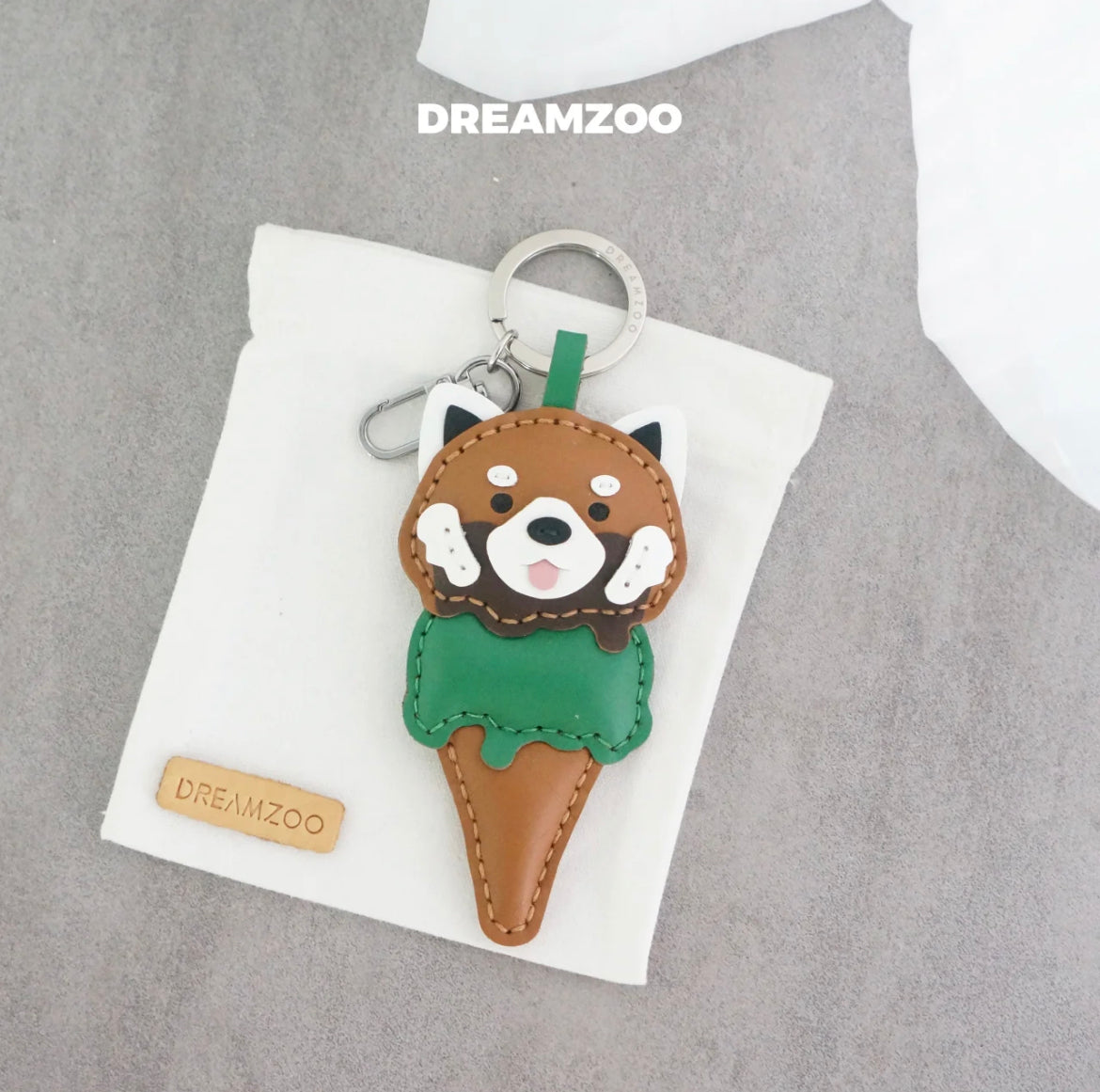 Customized 30-day shipping Little Cat and Panda Ice Cream Red Cat and Panda Bag Charm Keychain Customization