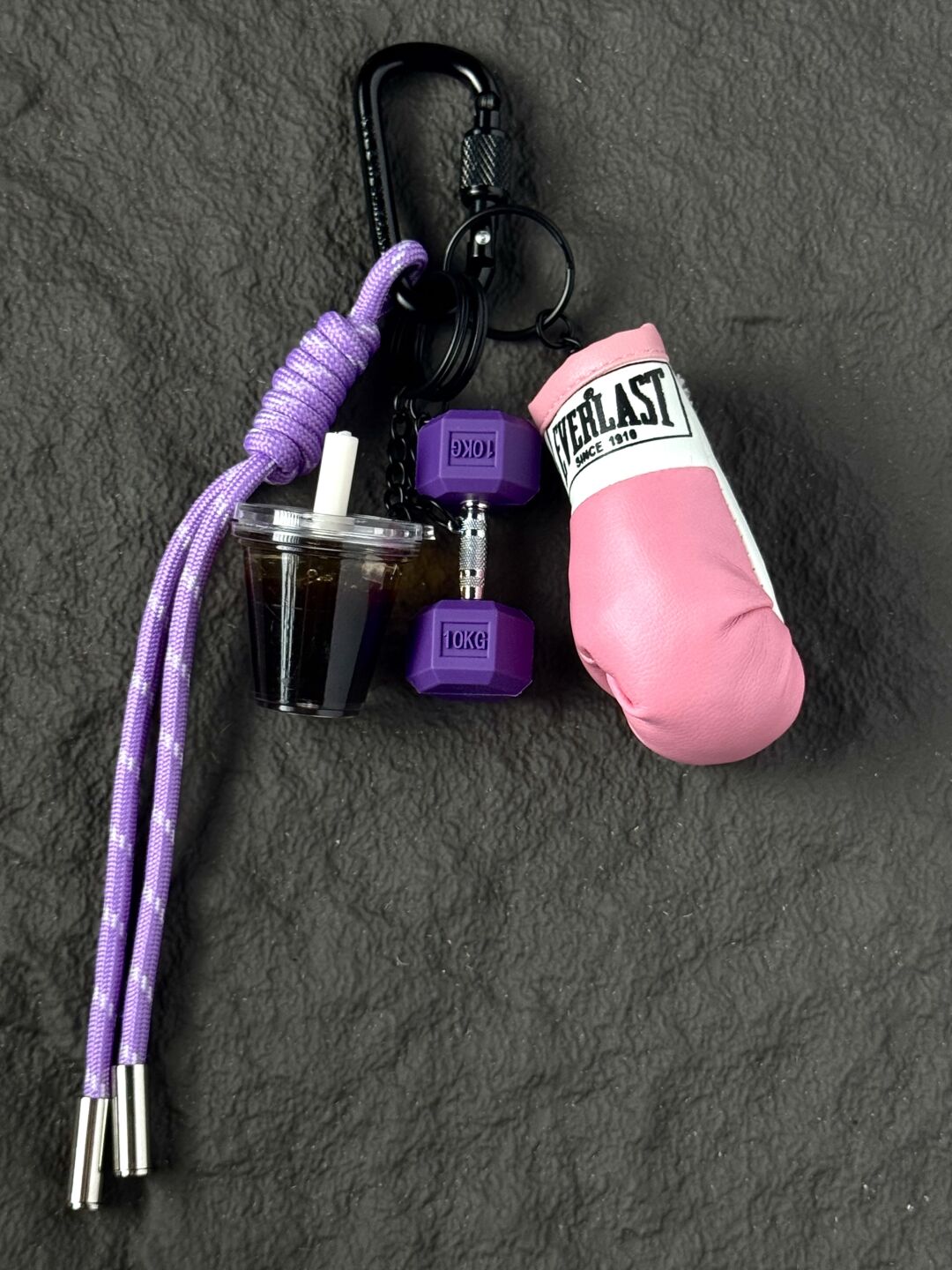 新款運動掛飾冰美式拳擊包掛