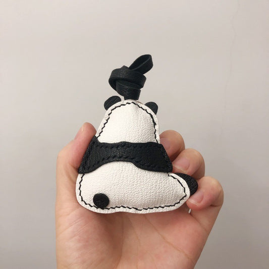 Customized delivery within 15 days. Cute panda leather car keychain lanyard bag pendant handmade leather goods bestie couple gift black line panda lanyard style