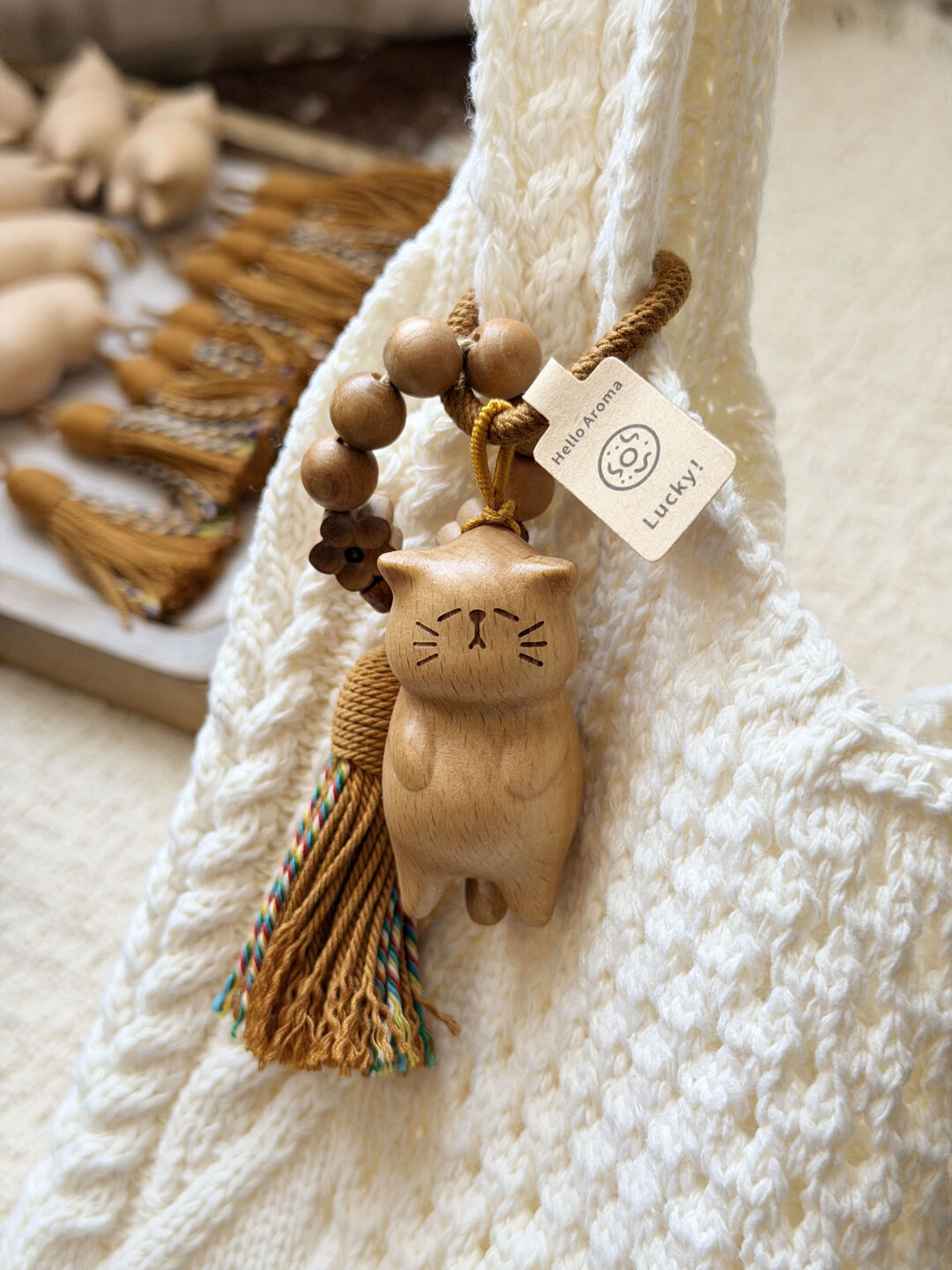 Katzen-Holzschnitzerei niedlicher Anhänger handgefertigte gewebte Taschenanhänger Handyanhänger Holz Original Anhänger Geburtstagsgeschenk Empfehlung  